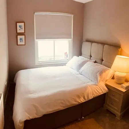 3 Bedroom Luxury Main Street Tipperary Διαμέρισμα